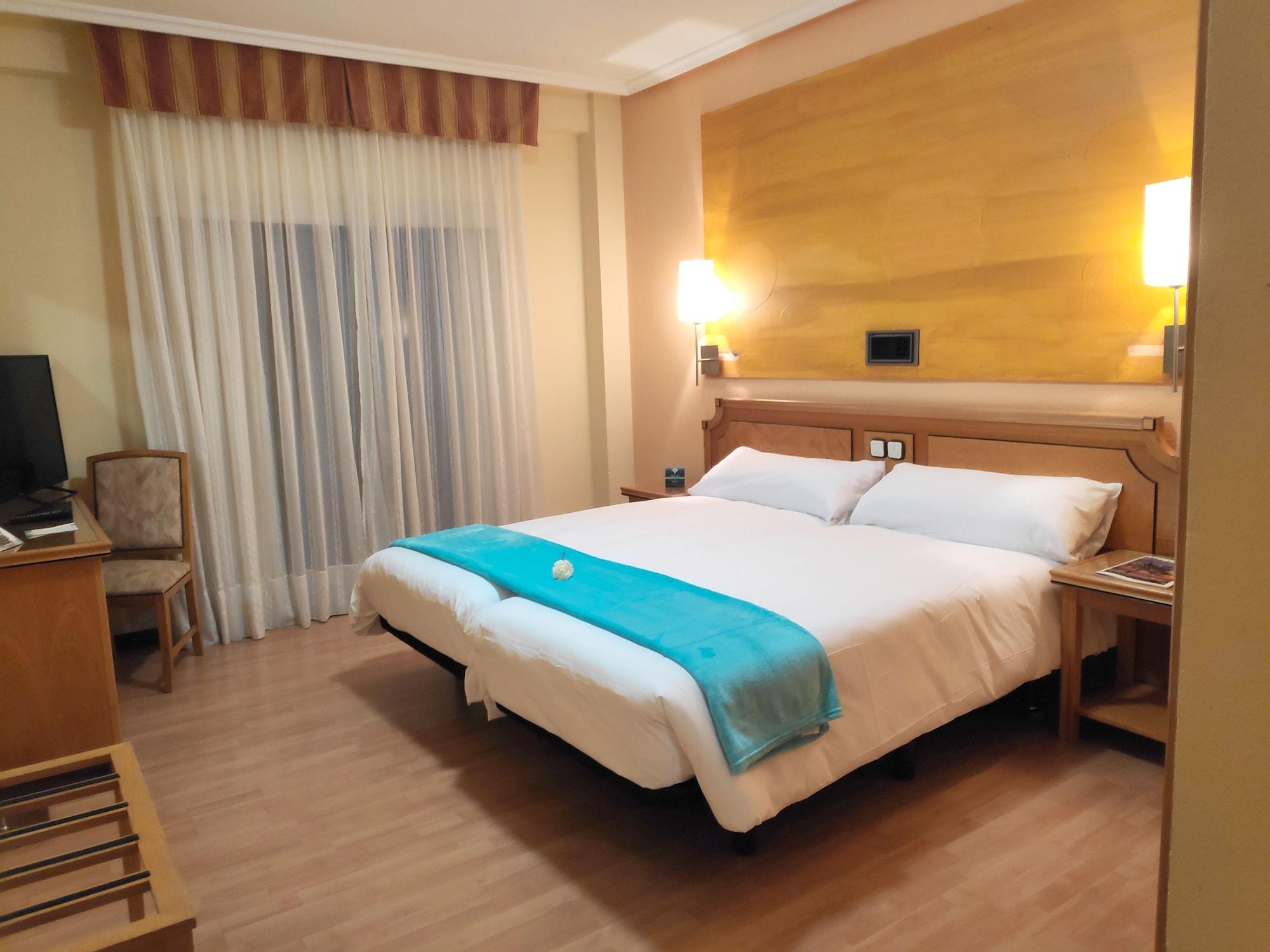 Alda Centro Zaragoza Hotel Ngoại thất bức ảnh