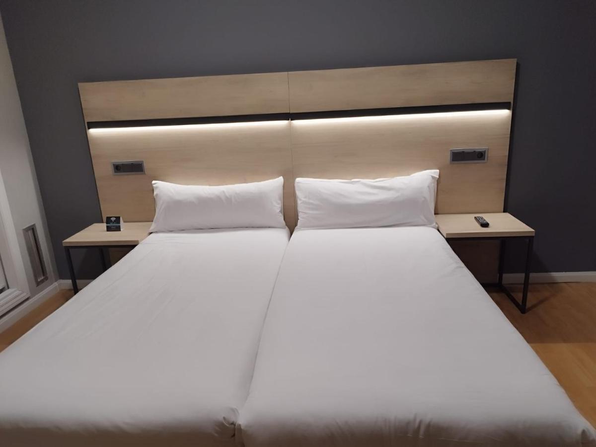 Alda Centro Zaragoza Hotel Ngoại thất bức ảnh